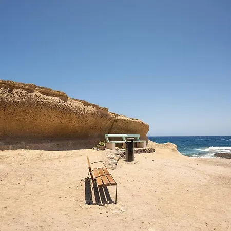 Bonito A 100 M De La Playa アパート Arico